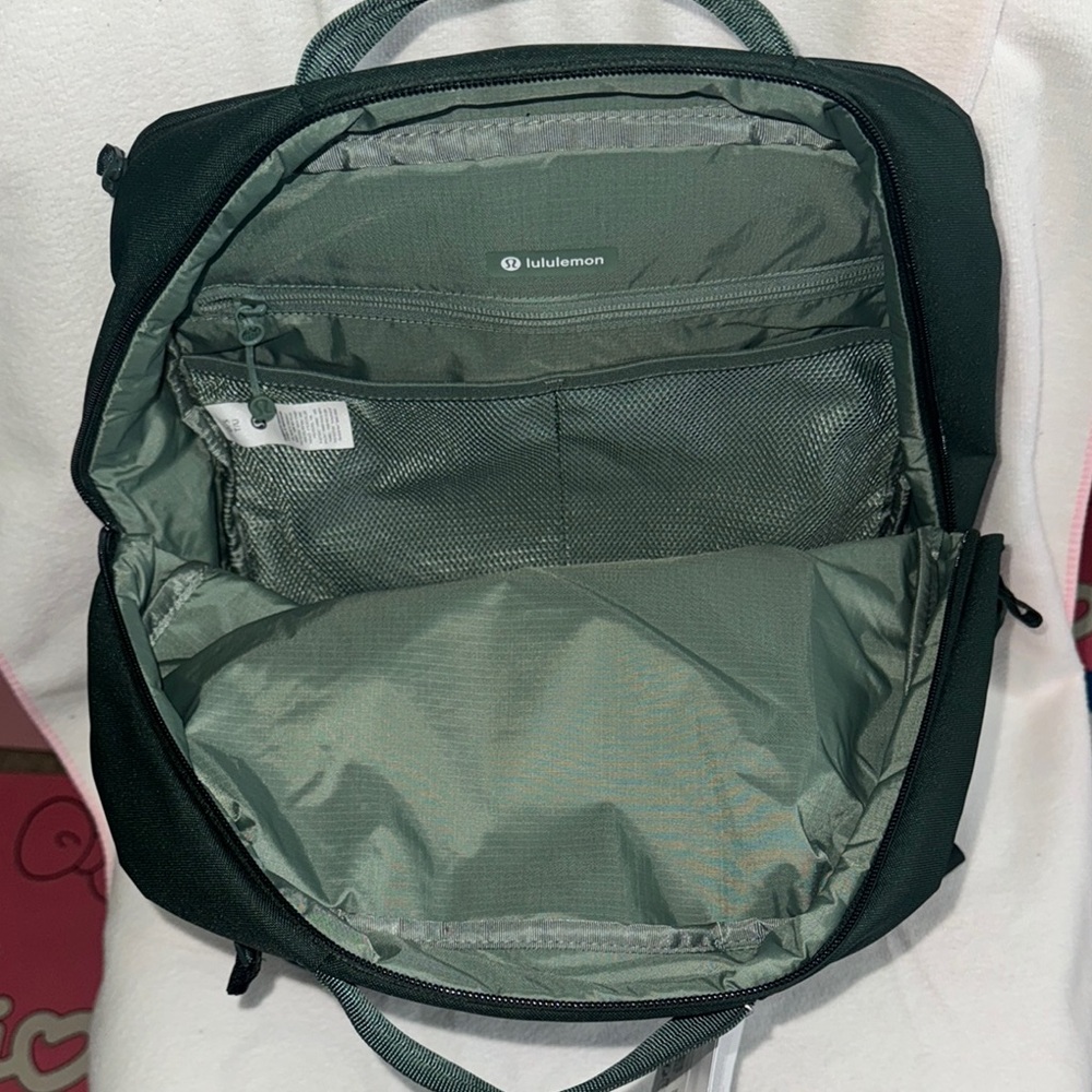 Lululemon Double-Zip Backpack 22L *NWT Legacy Green/Grey Eucalyptus - Picture 7 of 7